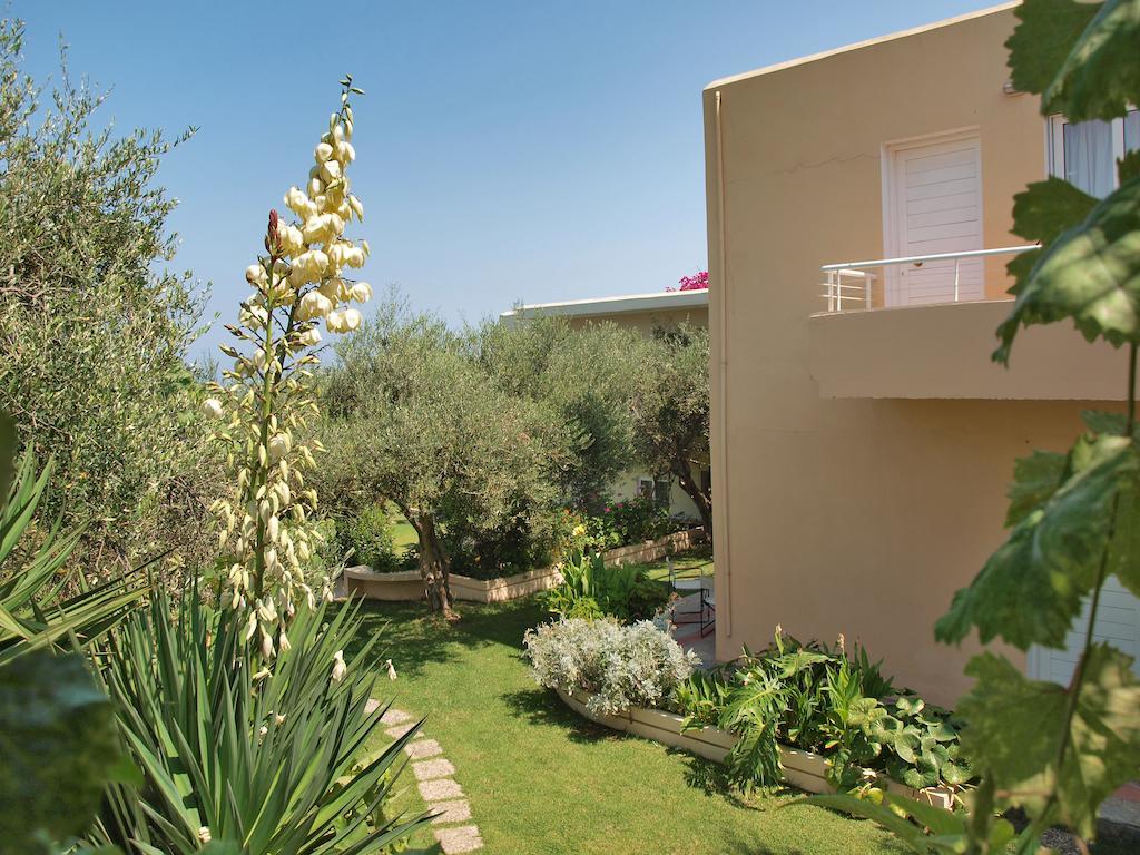 Artemis Apartments Kalyves Extérieur photo